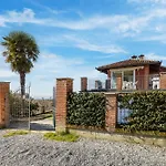Hostdomus - Residenza La Vigna Appartement *