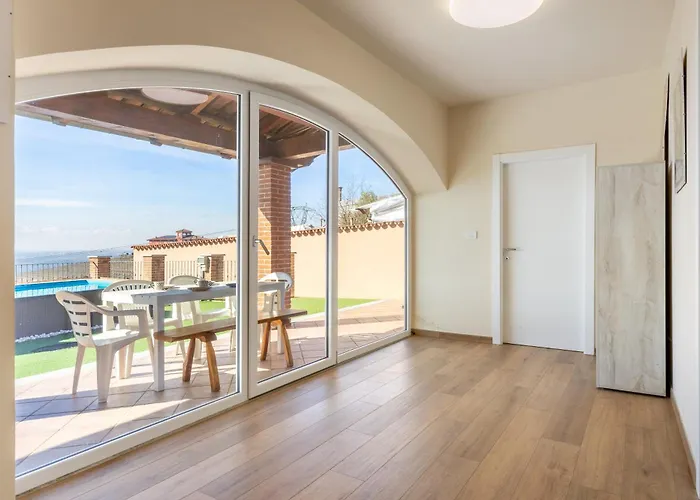 Hostdomus - Residenza La Vigna * Dogliani